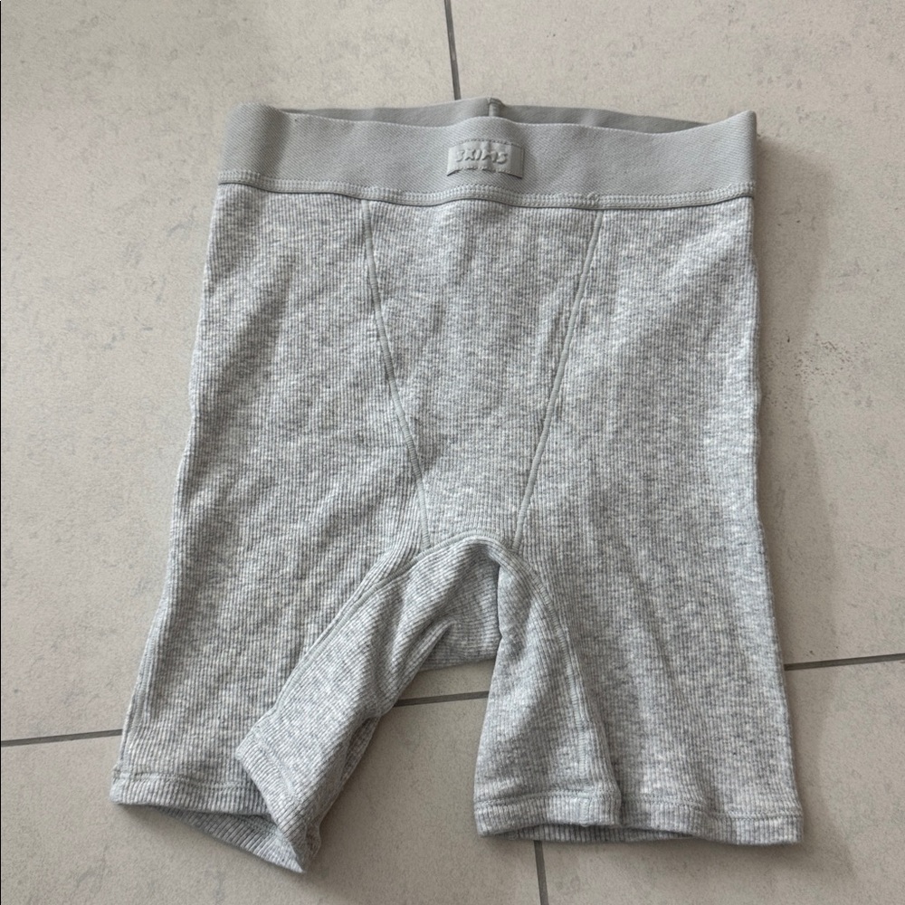 SKIMS SHORTS